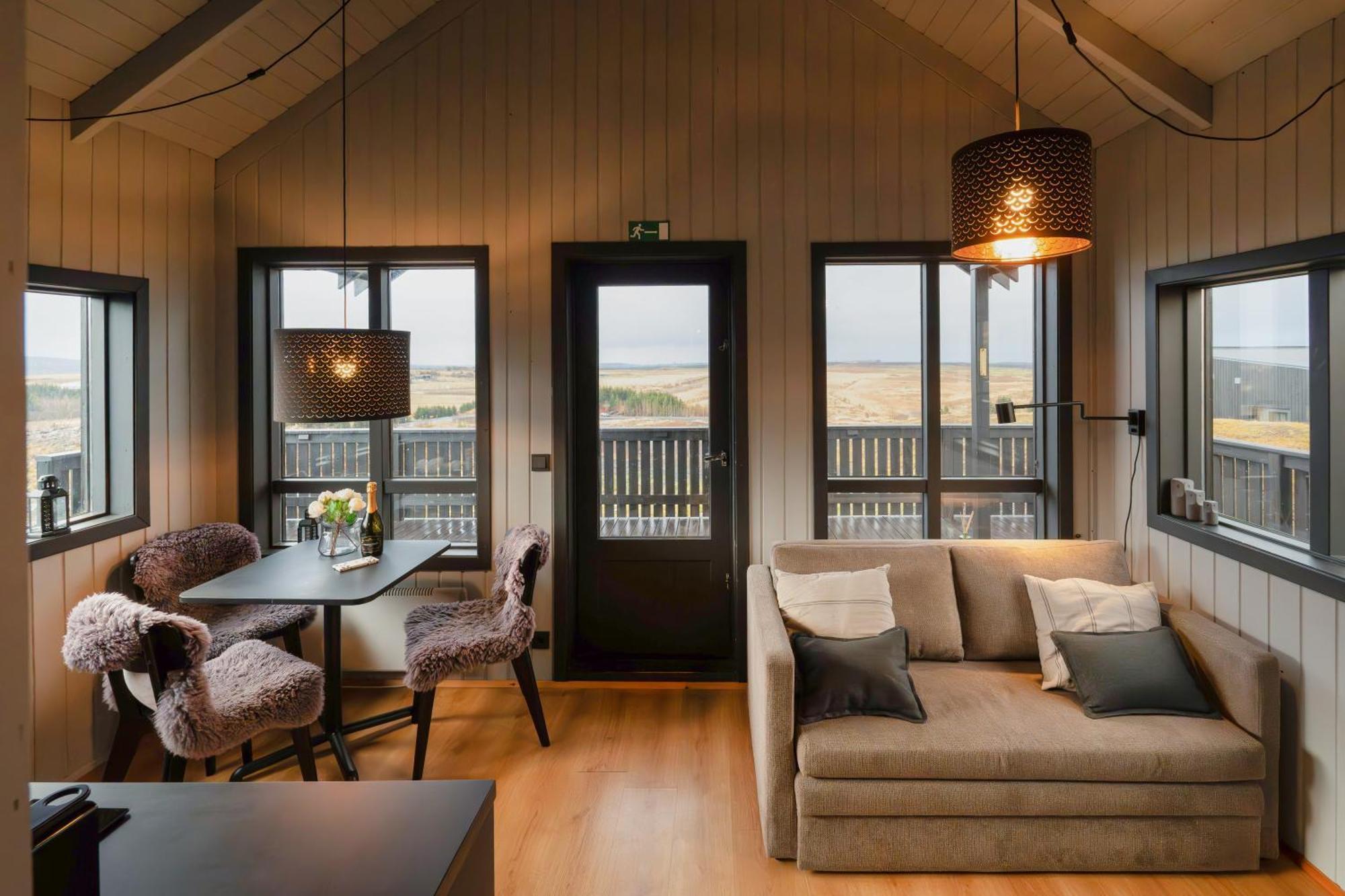 Cozy Cabin Near Golden Circle With Panoramic Views موسفلسبير المظهر الخارجي الصورة